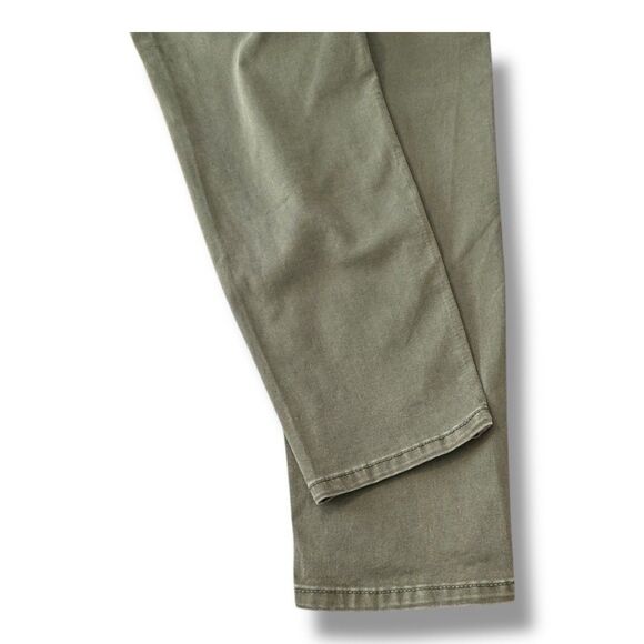 Maurices Green Chino Pants Casual Comfort Stretch Plus Woman’s Size 18w Long - Picture 11 of 15